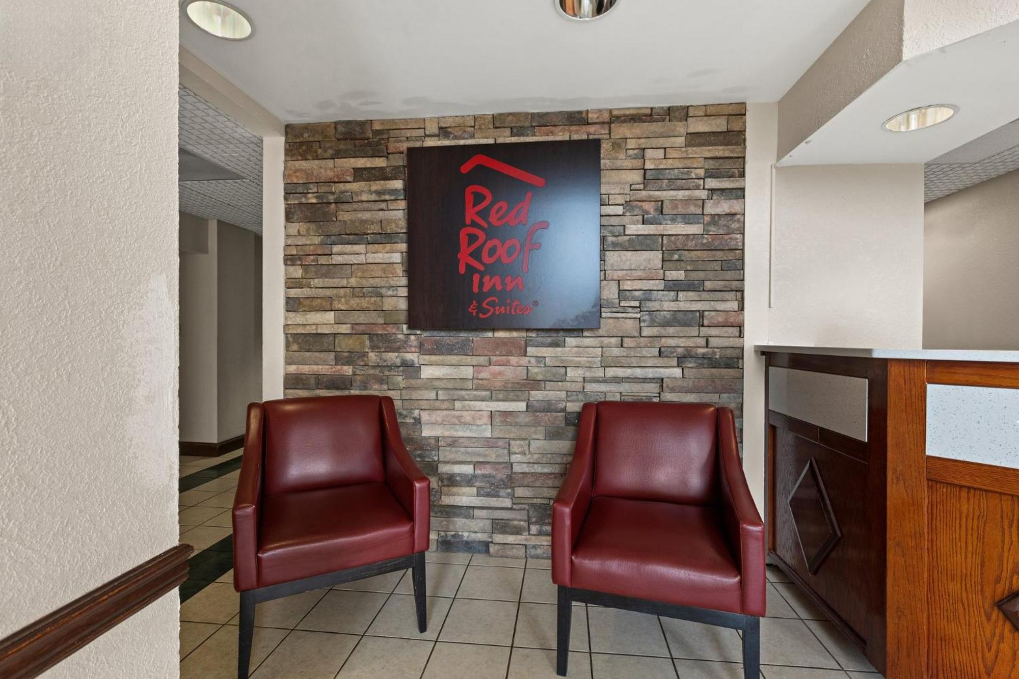 Red Roof Inn & Suites Newnan Buitenkant foto