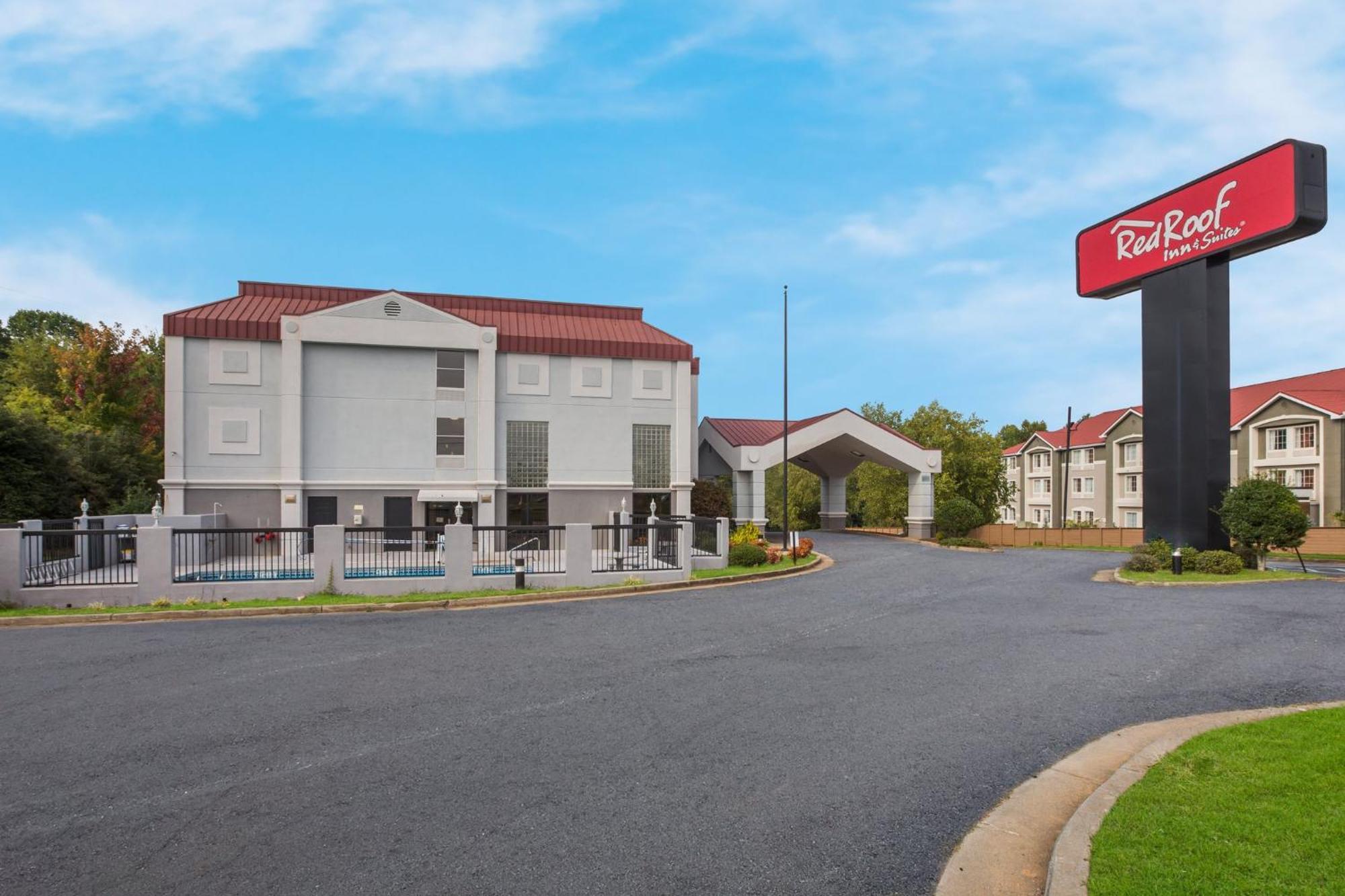 Red Roof Inn & Suites Newnan Buitenkant foto